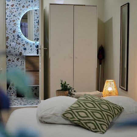Appartement Palmiers, Coeur De Ville Sur Le Parcours Des Arts อิแยร์ ภายนอก รูปภาพ